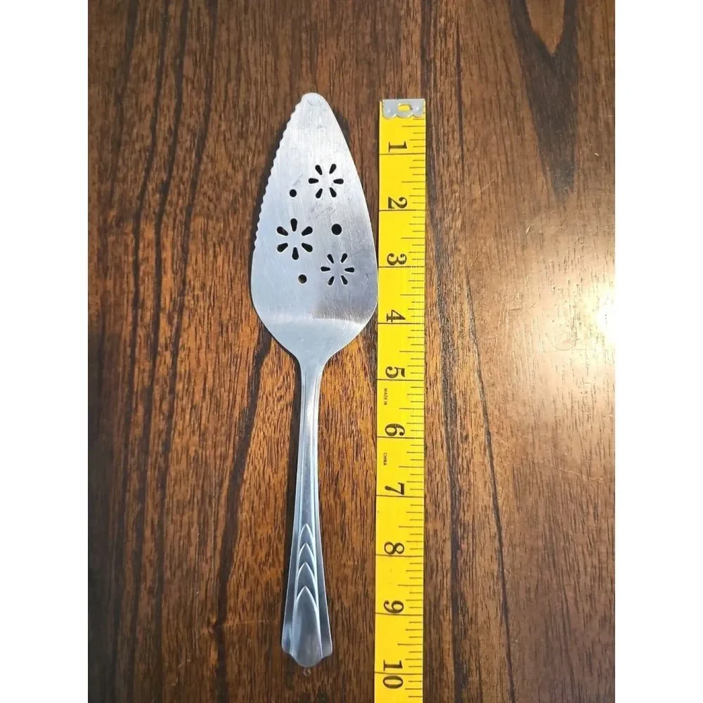 PIERCED PASTRY or CAKE SERVER! VTG EKCO stainless: EKS7 Geometric Floral pattern